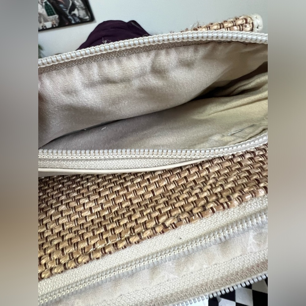 Giani Bernini Beige Leather Straw Crochet Wallet Wristlet Crossbody Mini Bag - Picture 3 of 16